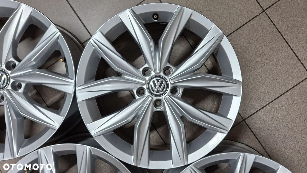 Felgi Aluminiowe 18 VW Tiguan II 5x112 ET 43 Kingston - 8
