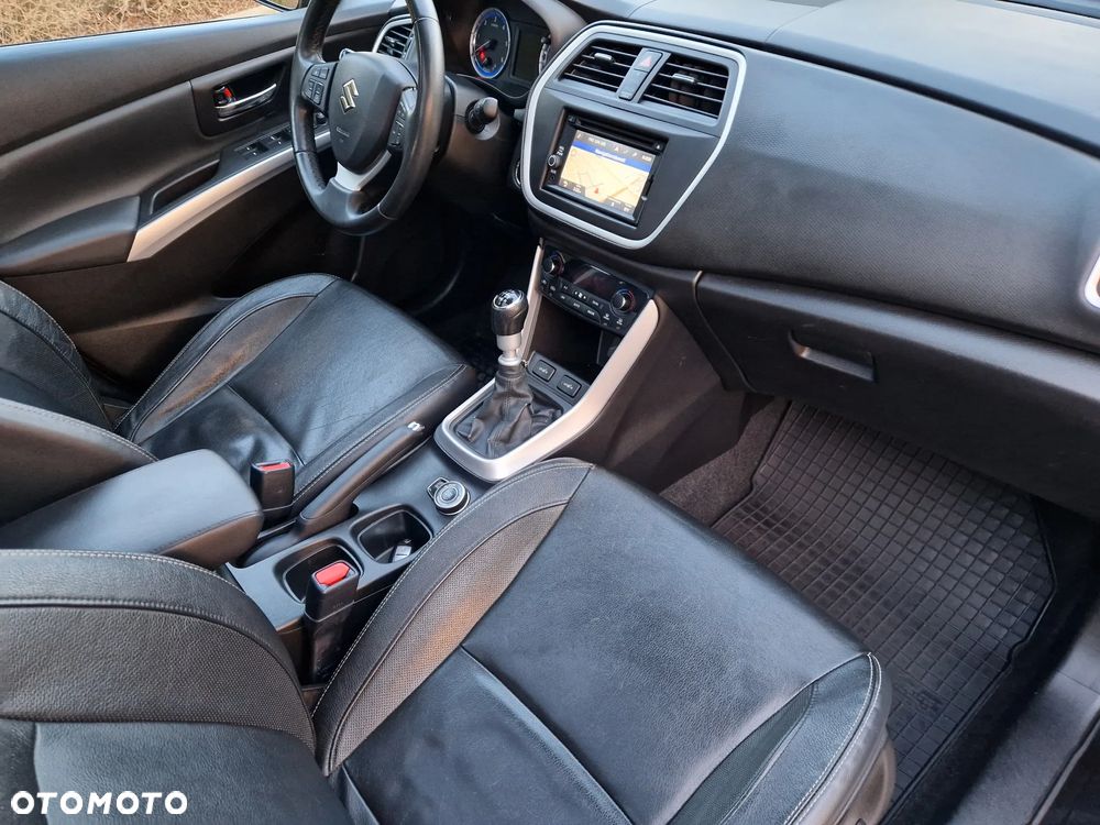 Suzuki SX4 S-Cross - 30
