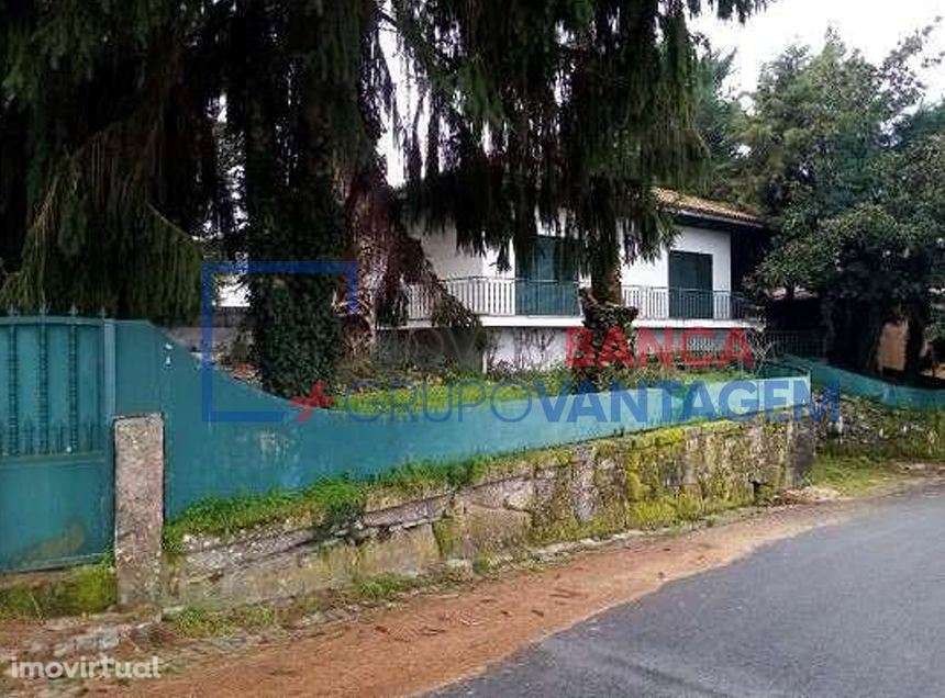 MORADIA T4-MONDIM DE BASTO - Grande imagem: 2/15