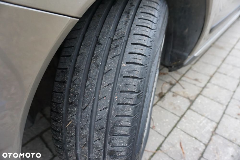 Peugeot 3008 1.6 Premium+ - 10