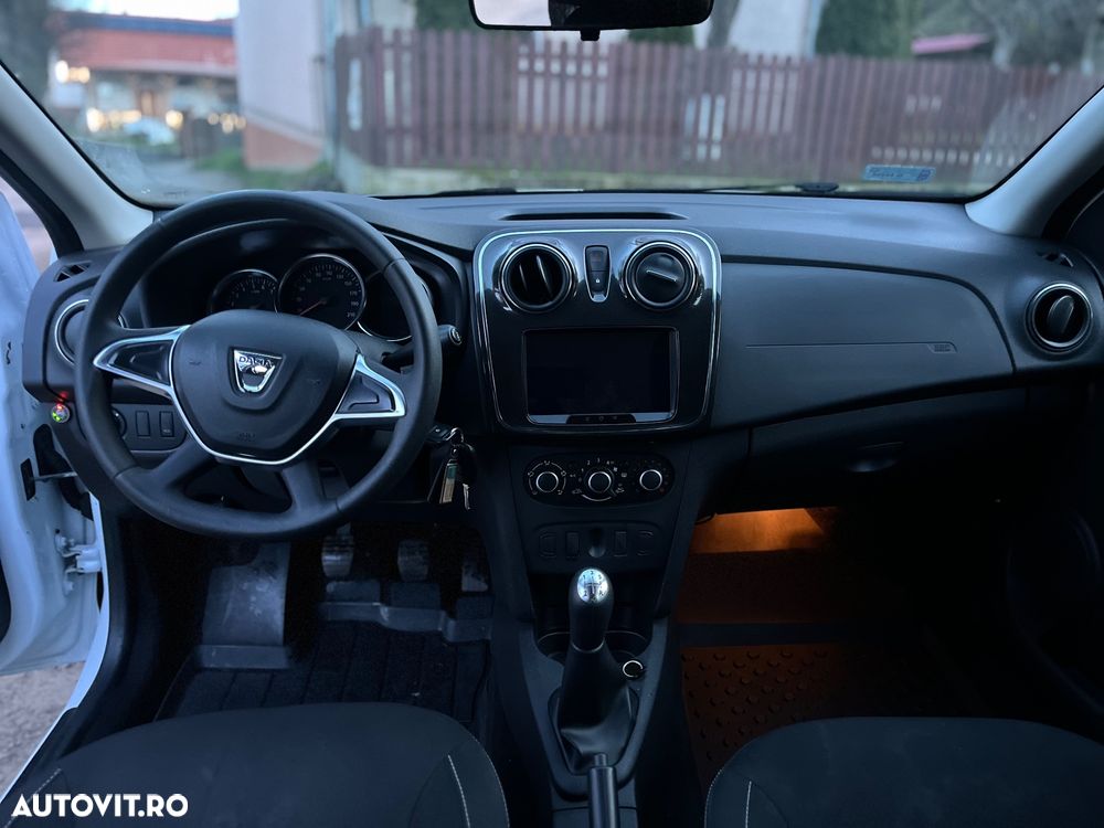 Dacia Logan 0.9 TCe 90 CP GPL Laureate - 17