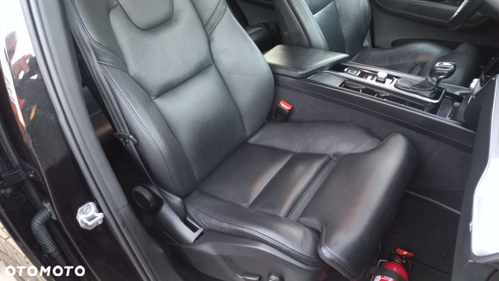 Volvo XC 60 D4 Geartronic Momentum - 12