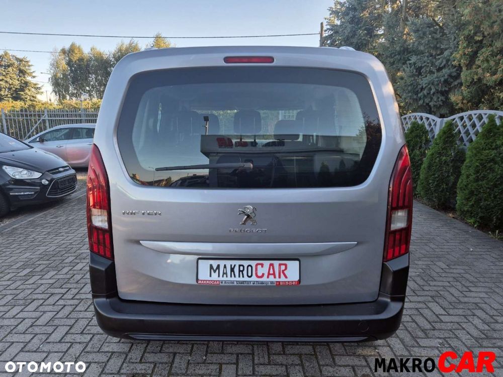 Peugeot Rifter - 11