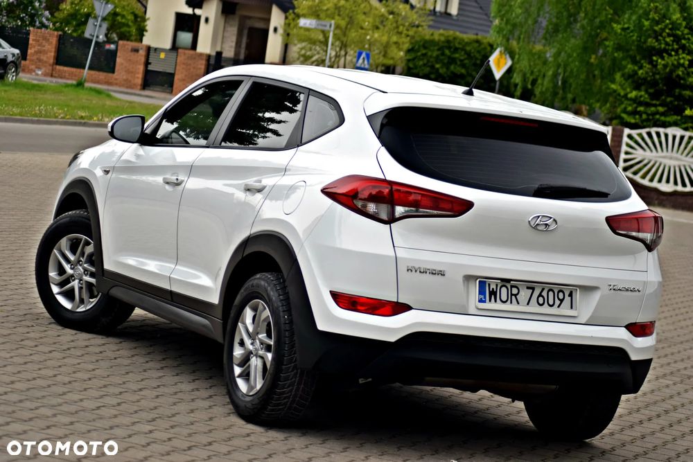 Hyundai Tucson blue 1.7 CRDi 2WD Trend - 13