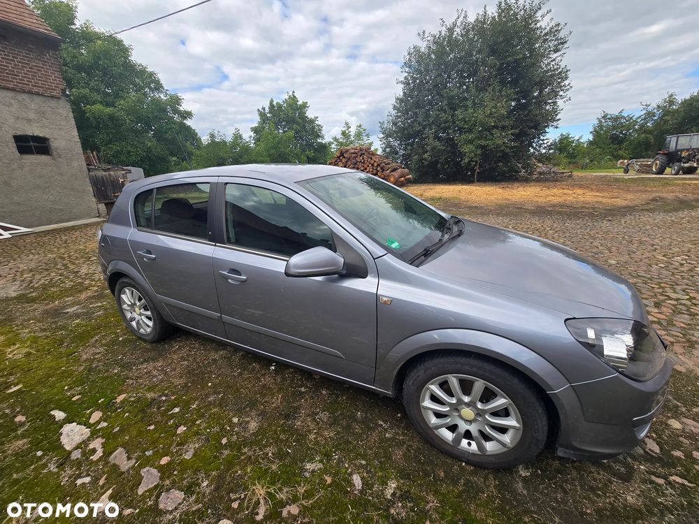 Opel Astra 1.6 Elegance - 2