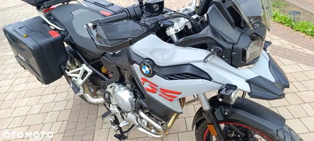 BMW F - 20