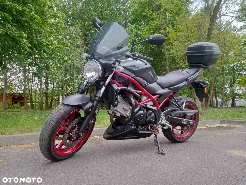 Suzuki SV