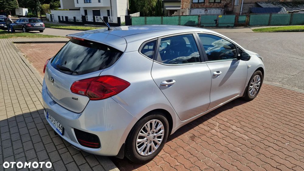 Kia Ceed 1.4 CRDi M - 9