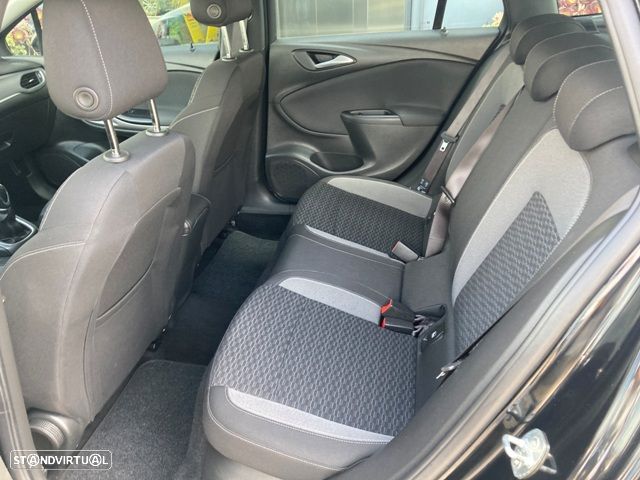 Opel Astra Sports Tourer 1.5 D S&S Business Edition - 25
