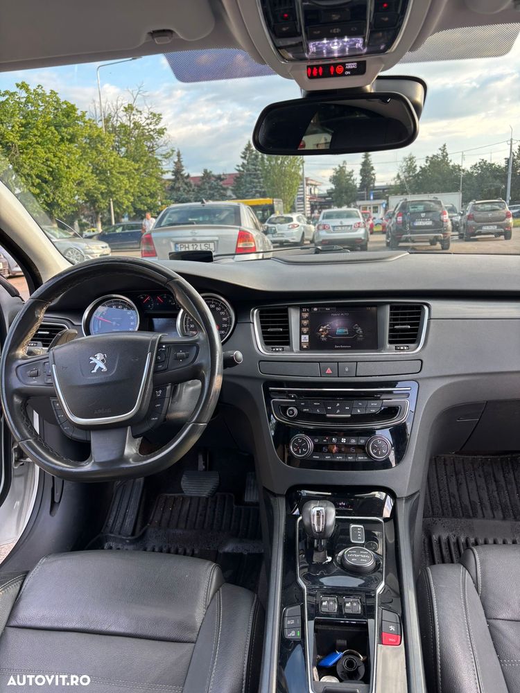 Peugeot 508 2.0 HDI FAP BVA Allure Aut. - 17