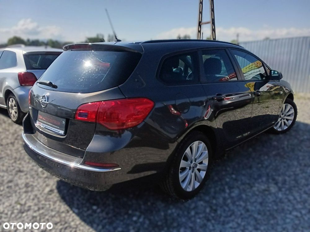Opel Astra - 2