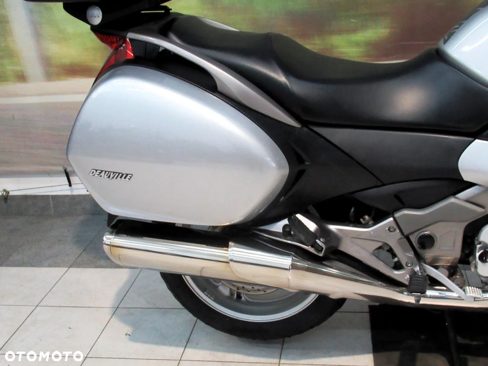 Honda Deauville - 19