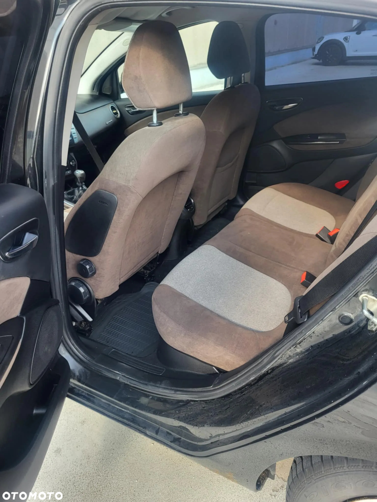 Fiat Bravo 1.9 Multijet Active - 13