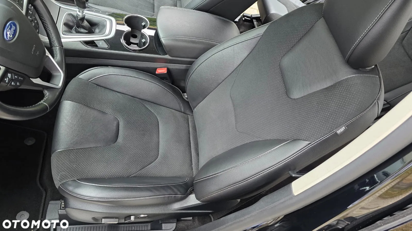 Ford Galaxy 2.0 EcoBlue Titanium - 14