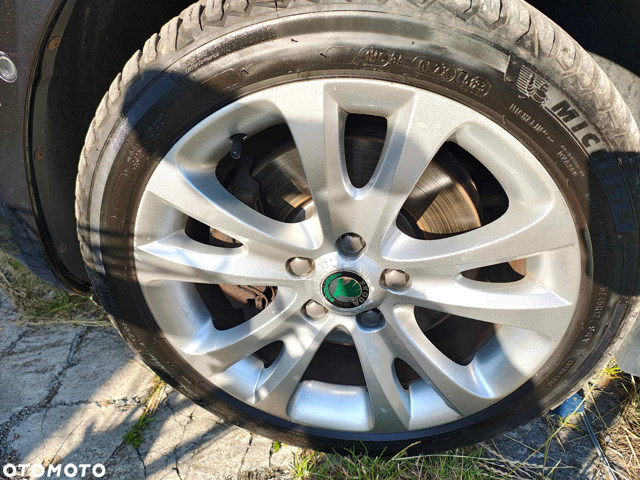 Skoda Superb 2.0 TDI Elegance DSG - 24