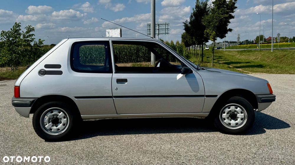 Peugeot 205 - 2