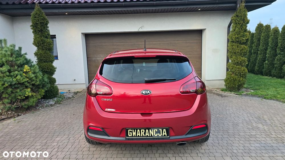 Kia Ceed - 6