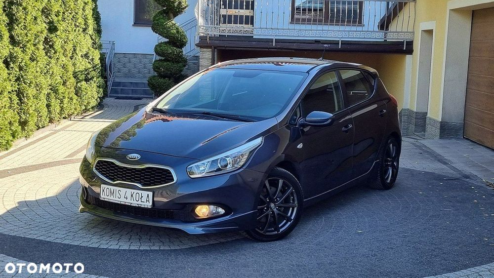 Kia Ceed - 1