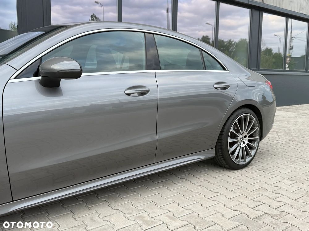 Mercedes-Benz CLA 180 AMG Line 7G-DCT - 25