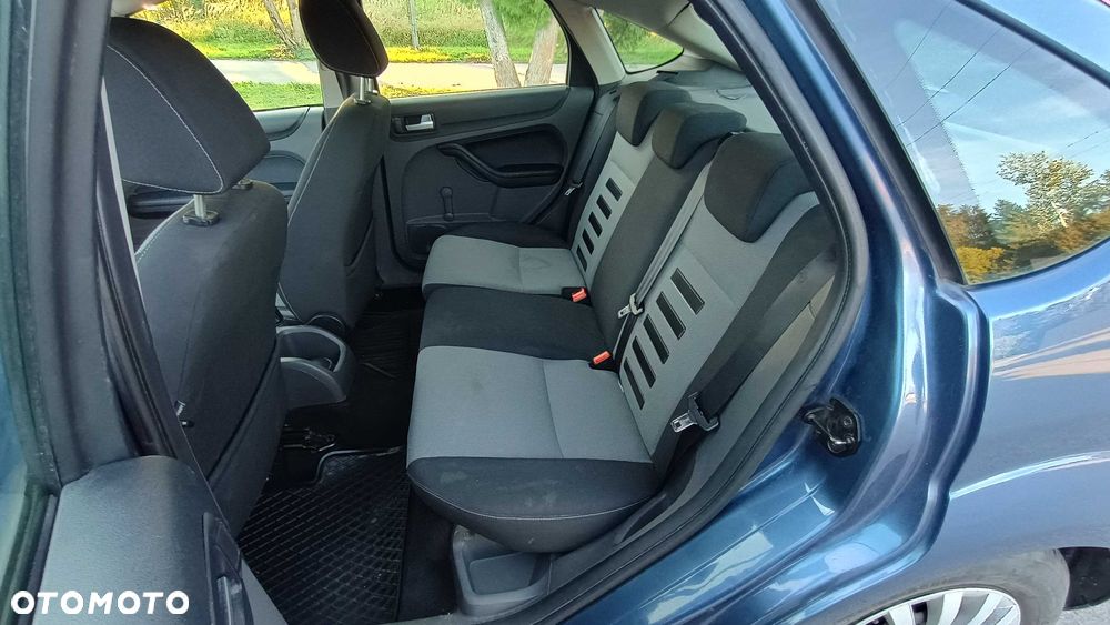 Ford Focus - 7