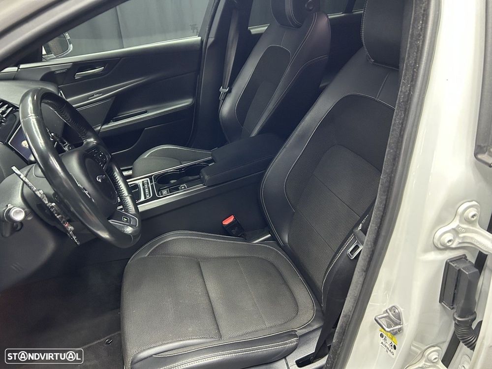 Jaguar XE 2.0 D R-Sport Aut. - 8