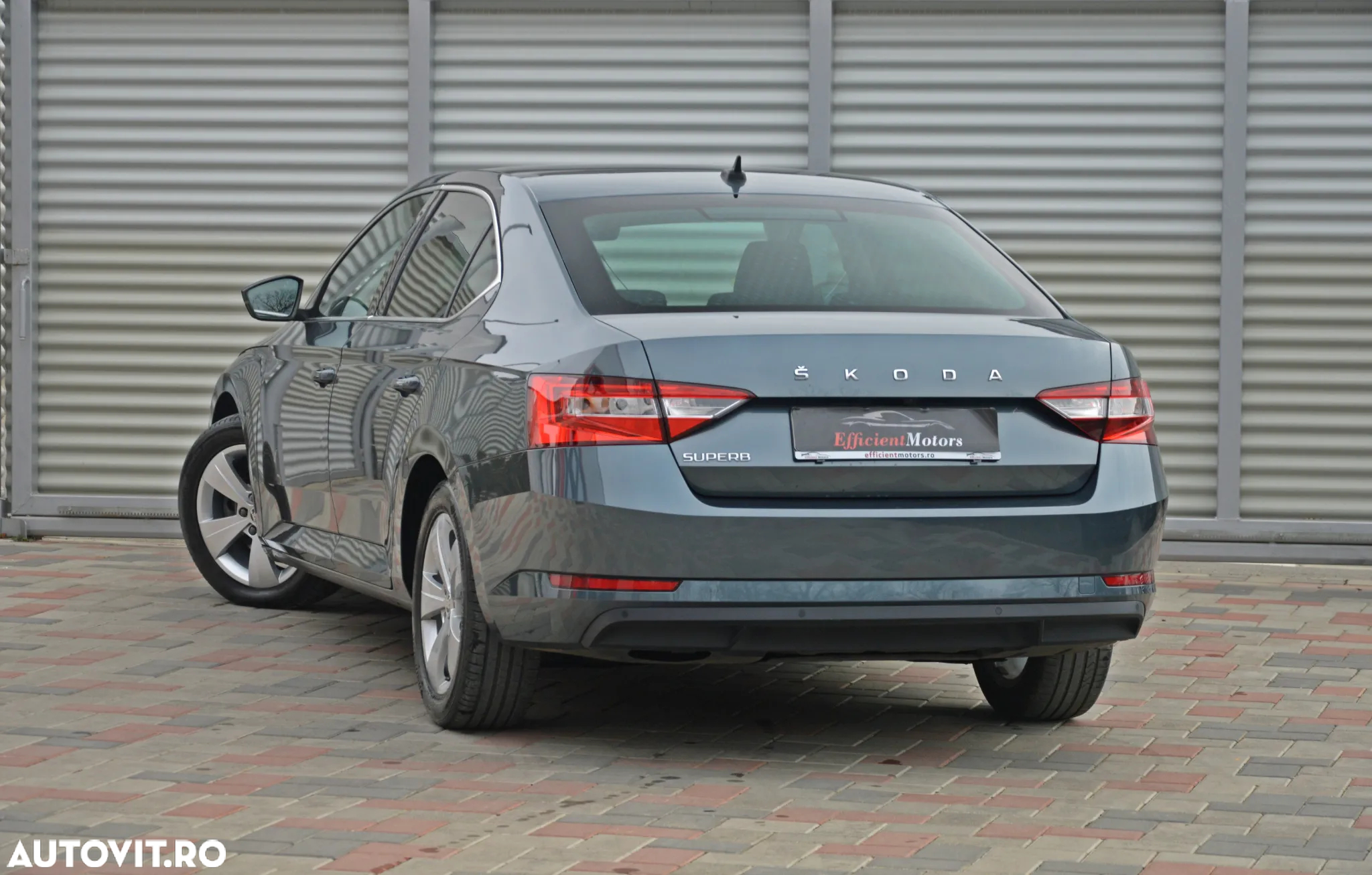 Skoda Superb 2.0 TDI DSG Active - 4