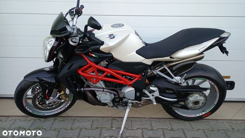 MV AGUSTA Brutale - 1