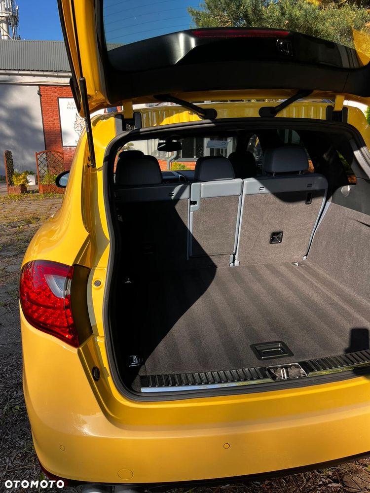 Porsche Cayenne Turbo - 8