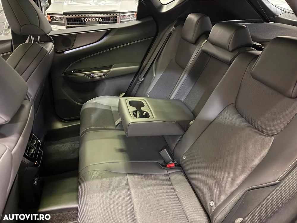 Lexus Seria NX 450h+ E-FOUR F SPORT - 22