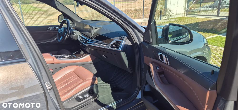BMW X5 xDrive40i - 17