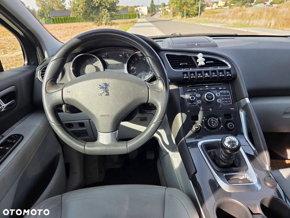 Peugeot 3008 1.6 Premium+ - 19