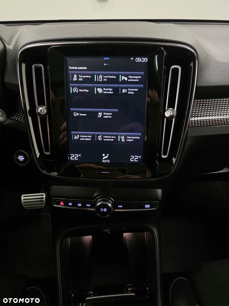 Volvo XC 40 D3 R-Design - 11