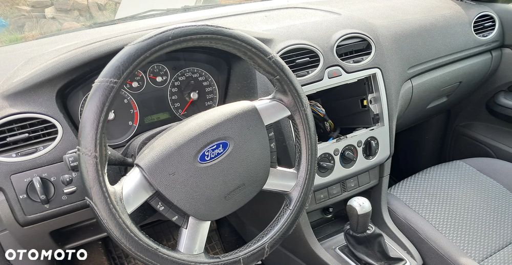 Ford Focus - 7