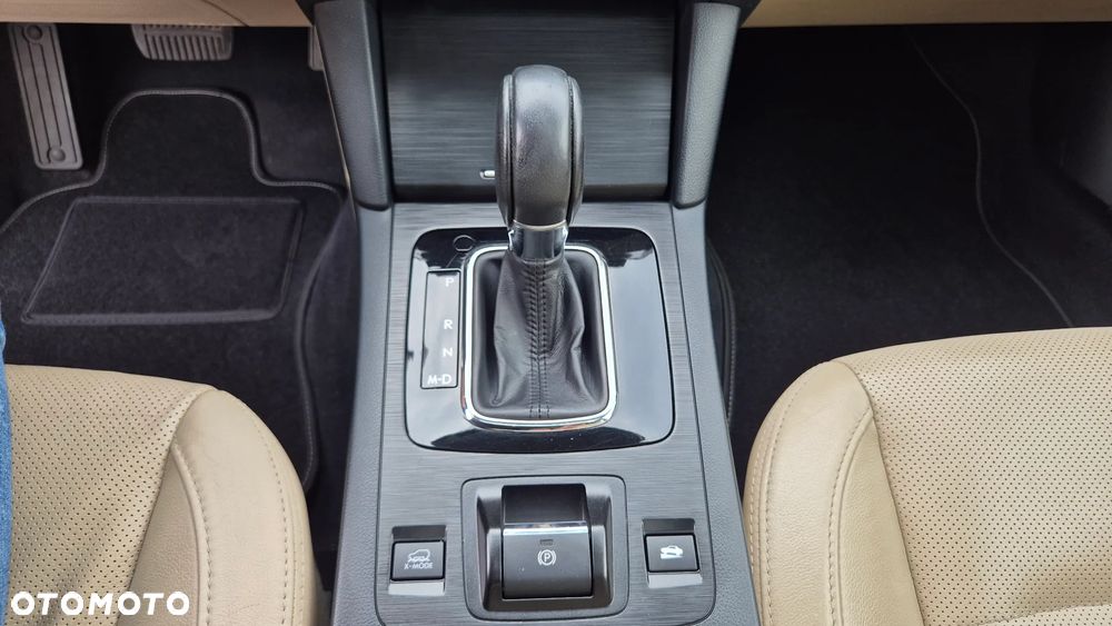 Subaru Outback 2.5i Exclusive - 28