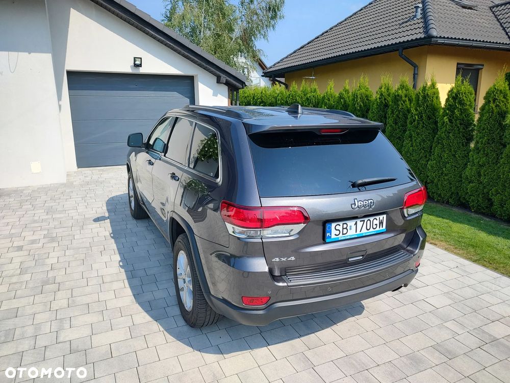 Jeep Grand Cherokee - 10