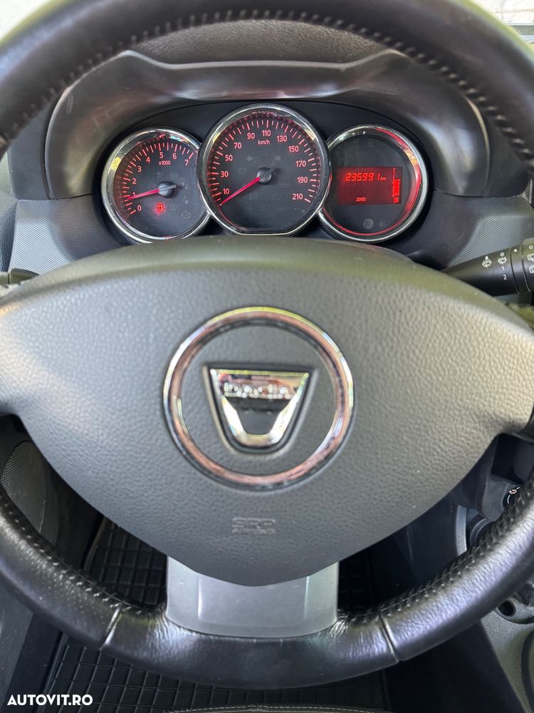 Dacia Duster dCi 110 FAP 4x4 Prestige - 14