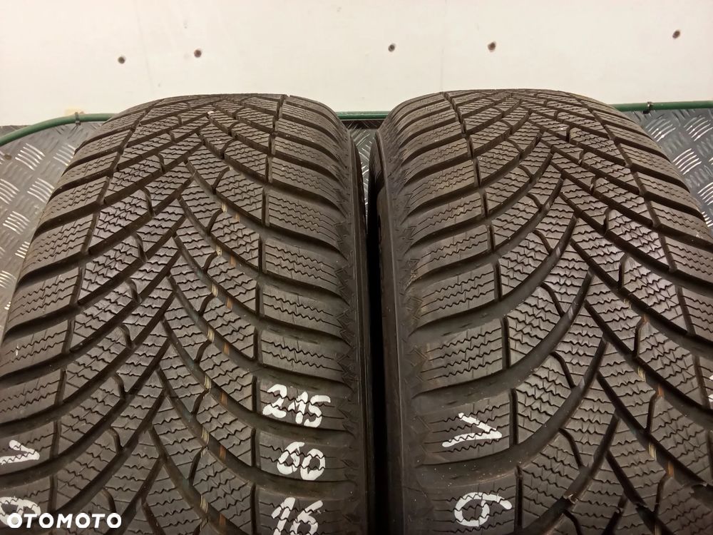 2x Semperit Speed-Grip5 215/60/16 99H nr.1659 - 2