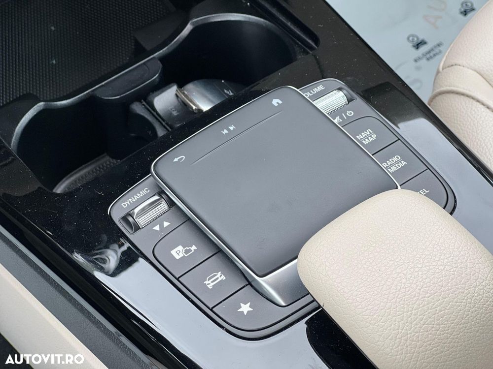 Mercedes-Benz CLA - 17