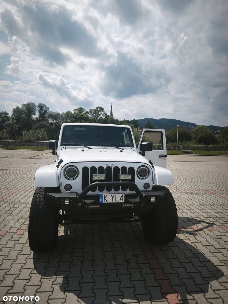 Jeep Wrangler - 29
