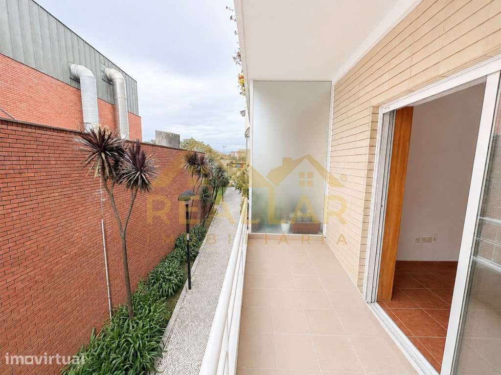 Apartamento T2 em Pleno Centro da Póvoa de Varzim | Garagem Fechada - Grande imagem: 4/17
