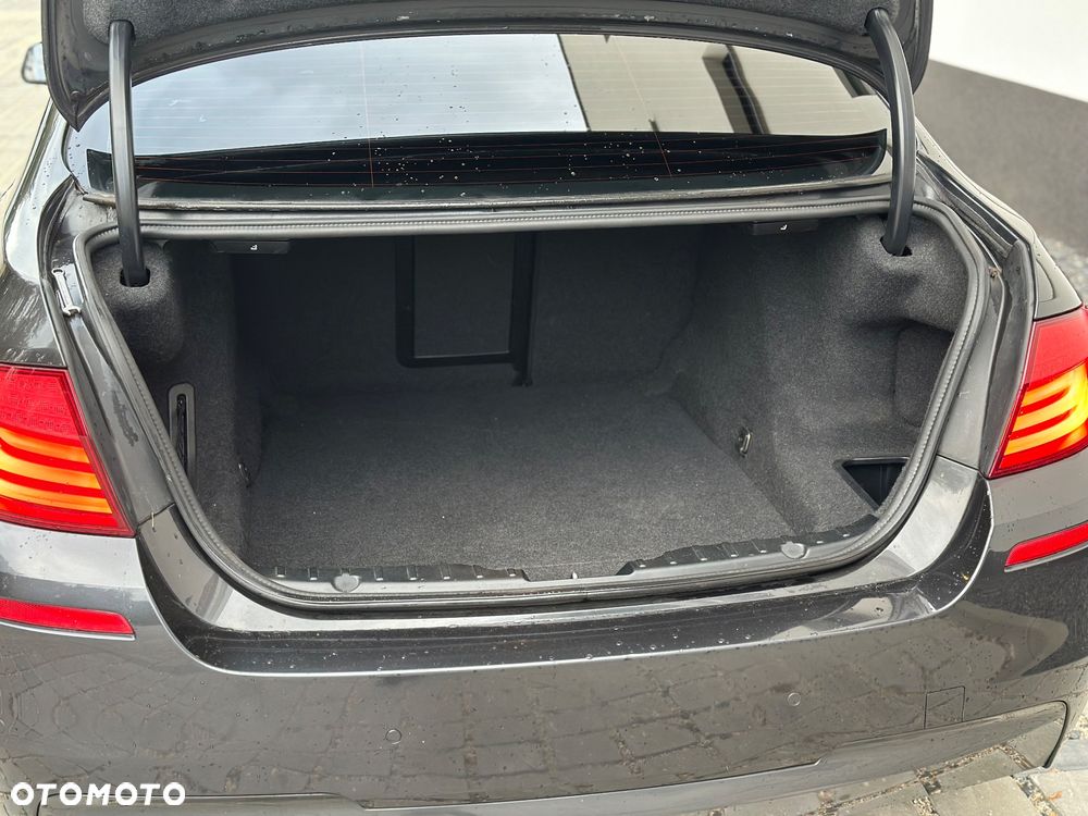 BMW Seria 5 - 34