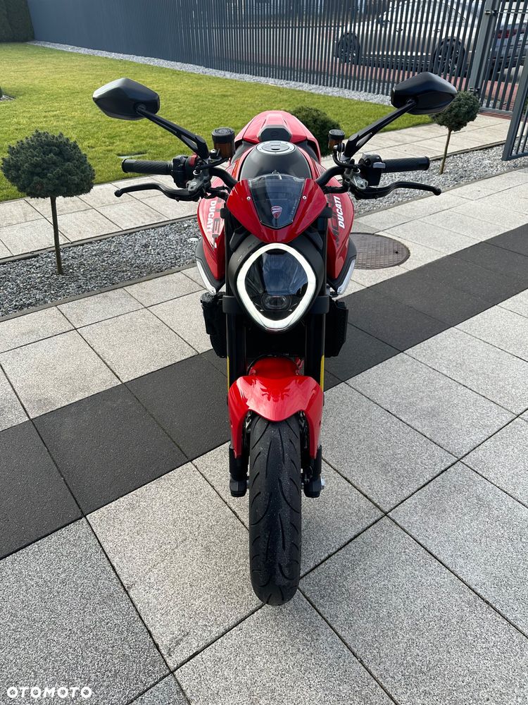 Ducati Monster - 4
