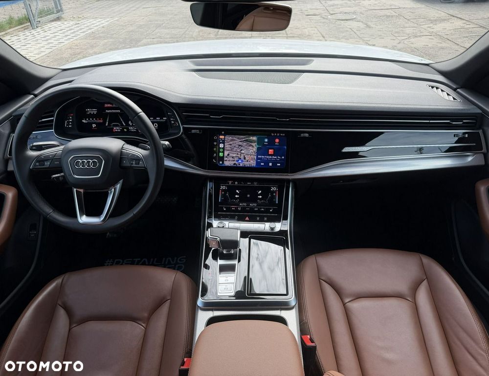 Audi Q8 - 12