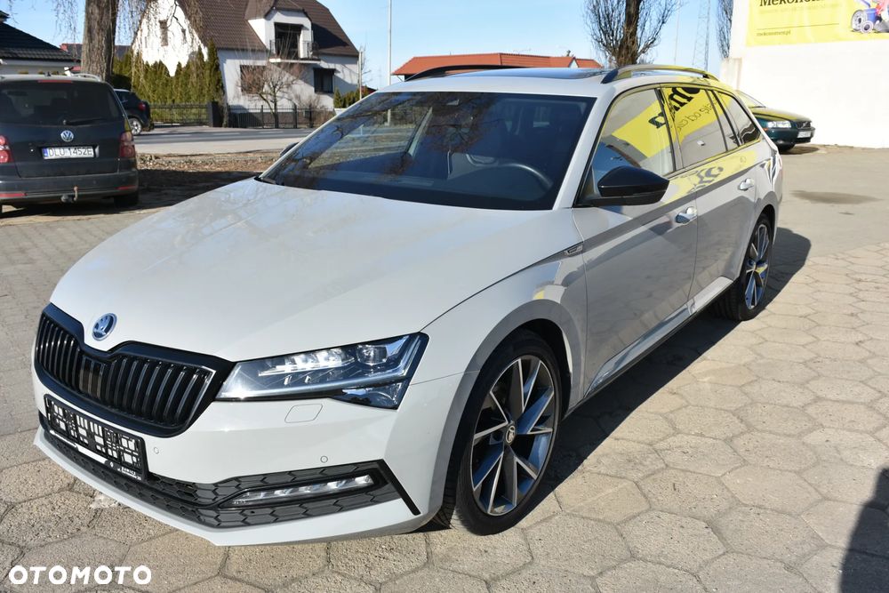 Skoda Superb 2.0 TDI DSG Sportline - 6