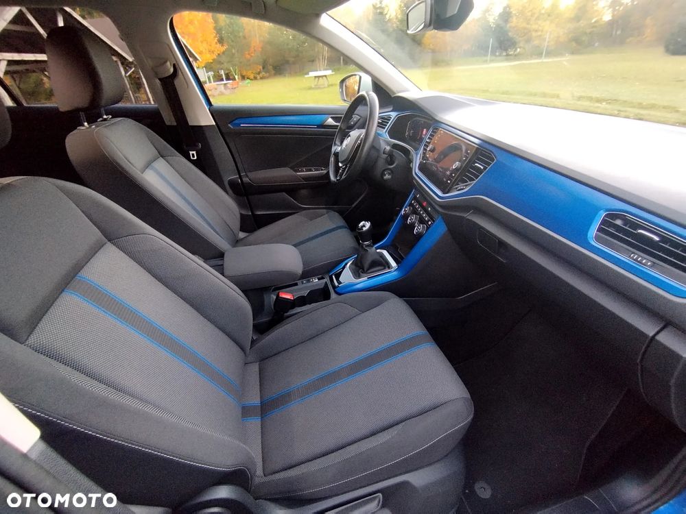 Volkswagen T-Roc - 10
