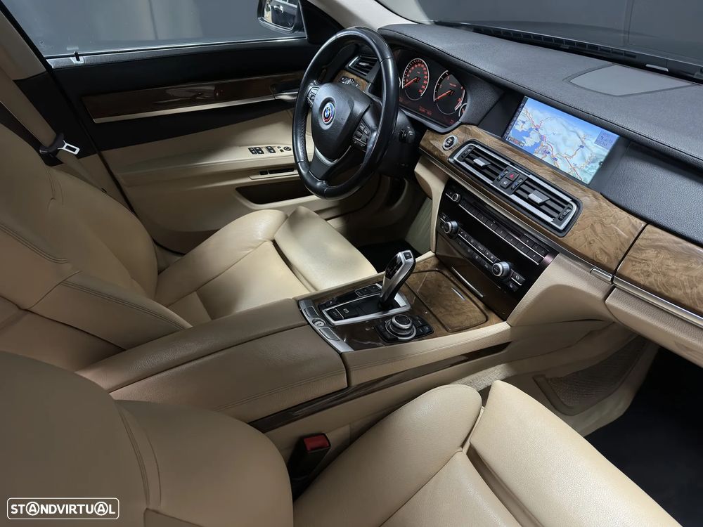 BMW 730 d Blue Performance - 23