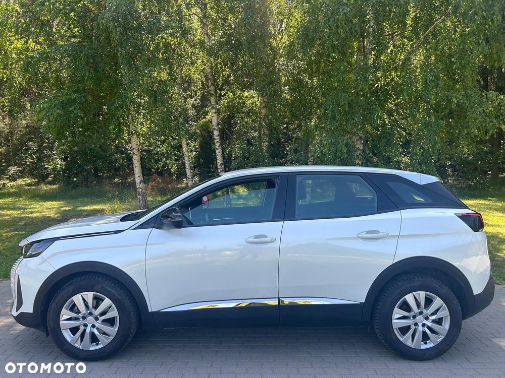 Peugeot 3008 1.5 BlueHDi Active S&S EAT8 - 24