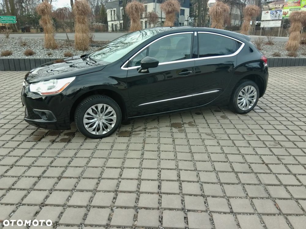 Citroën DS4 e-HDi 115 Urban Show - 2