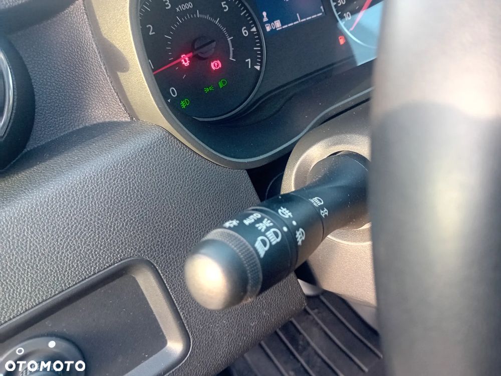 Dacia Duster 1.6 SCe Prestige - 13