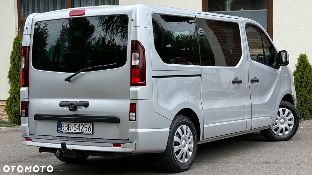 Opel Vivaro L1H1 2,7t Elegance Premium - 23